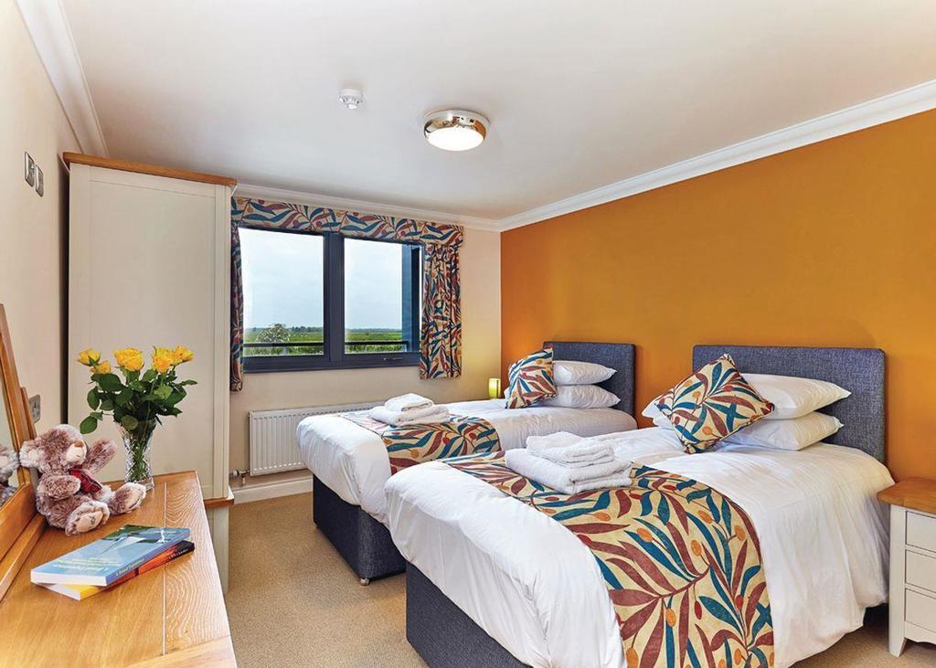 Welcome Family Hotel Dawlish Bagian luar foto
