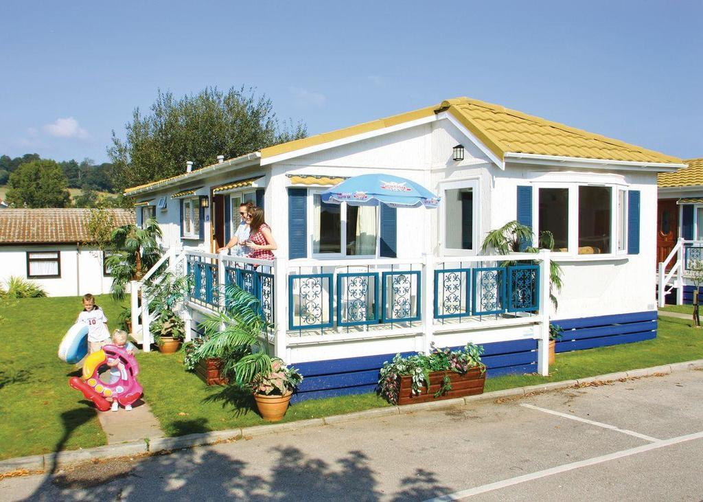 Welcome Family Hotel Dawlish Bagian luar foto