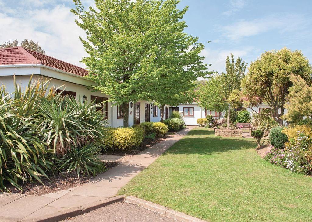 Welcome Family Hotel Dawlish Bagian luar foto